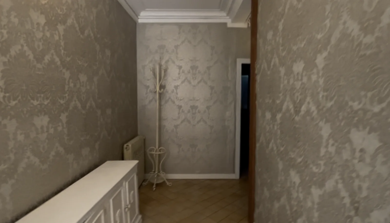 Hallway inside La Belle Maison Rose